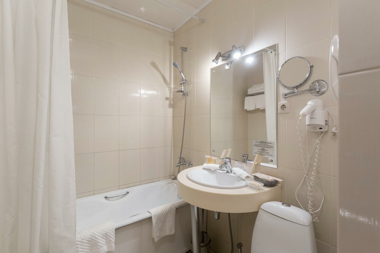 Гостиница Октябрьская Екатеринбург-183