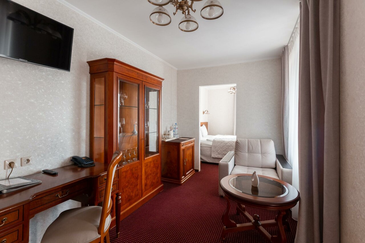 Гостиница Октябрьская Екатеринбург-130