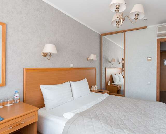 Гостиница Октябрьская Екатеринбург-166