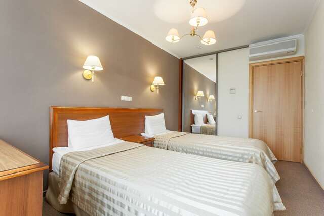 Гостиница Октябрьская Екатеринбург-179