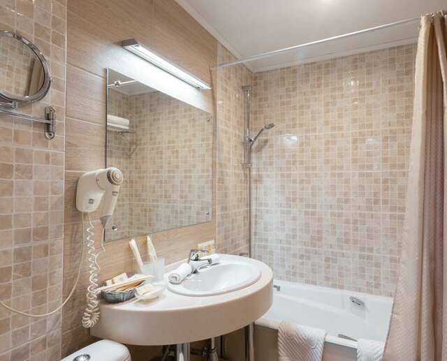 Гостиница Октябрьская Екатеринбург-108